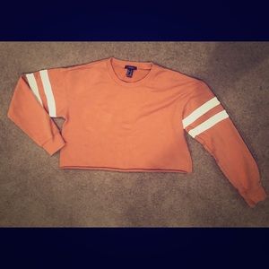 Forever 21 cropped sweatshirt M